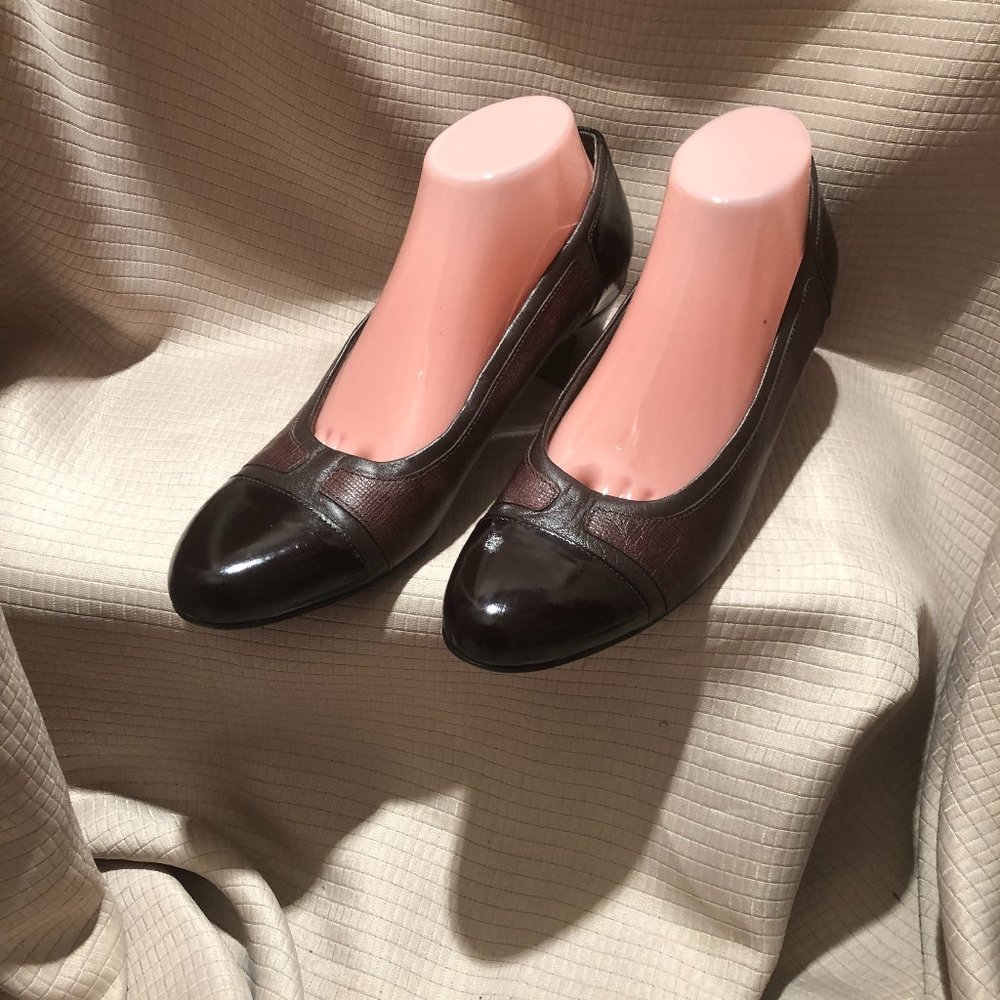 Munro American pumps, heels, Munro pumps Size 10 Narrow, American, Made in USA,